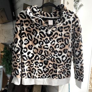 Cheetah print quarter zip